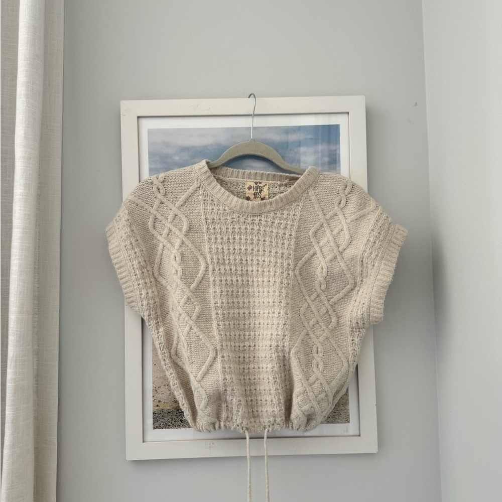 Adjustable cropped sweater. Size small. Hippie Rose